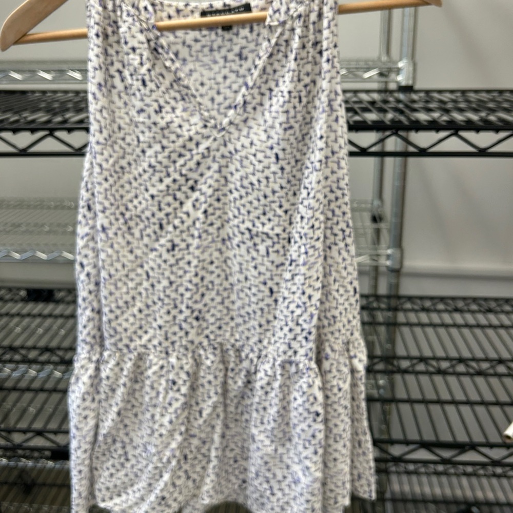 Staccato White and Blue Patterned Blouse